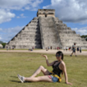 Meet your Posher, Elizabeth